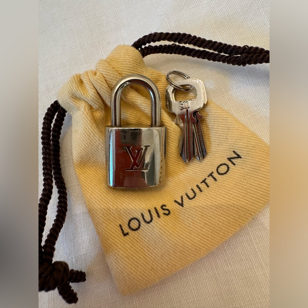 Authentic Louis Vuitton Lock and Key - Silver - dust bag